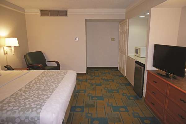 Suite - La Quinta Inn Pensacola - I-10, Exit 13