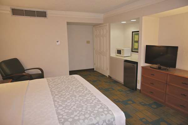 Suite - La Quinta Inn Pensacola - I-10, Exit 13