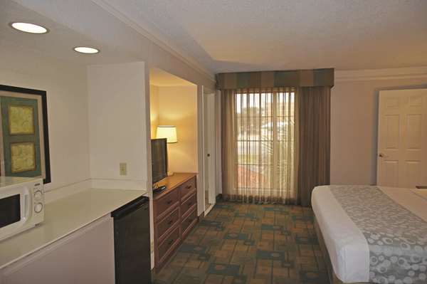 Suite - La Quinta Inn Pensacola - I-10, Exit 13