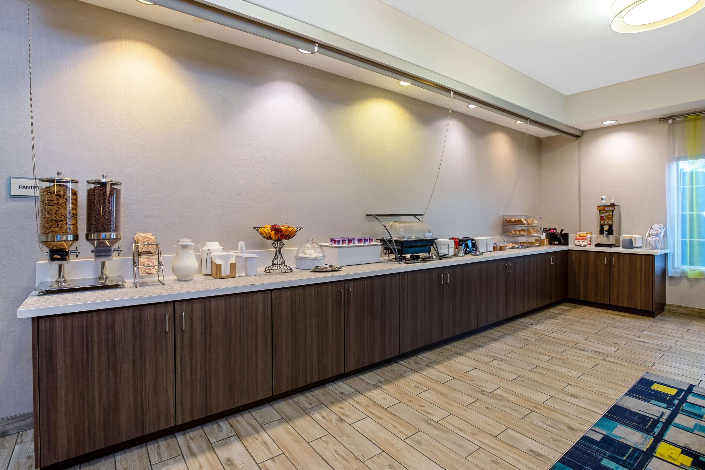 complimentary breakfast