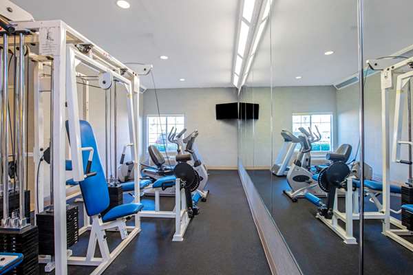 Fitness/ Exercise Room - La Quinta Inn Ripon