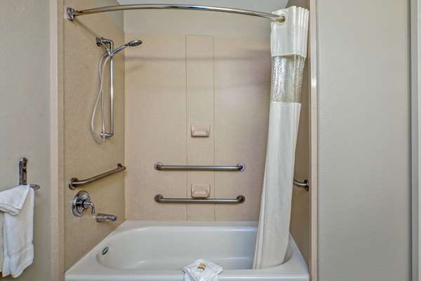  - La Quinta Inn Ripon