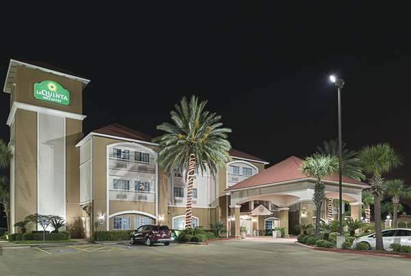 Exterior view - La Quinta Inn & Suites Seabrook