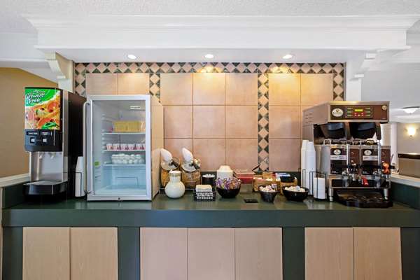  - La Quinta Inn Stockton - I-5, Exit 476