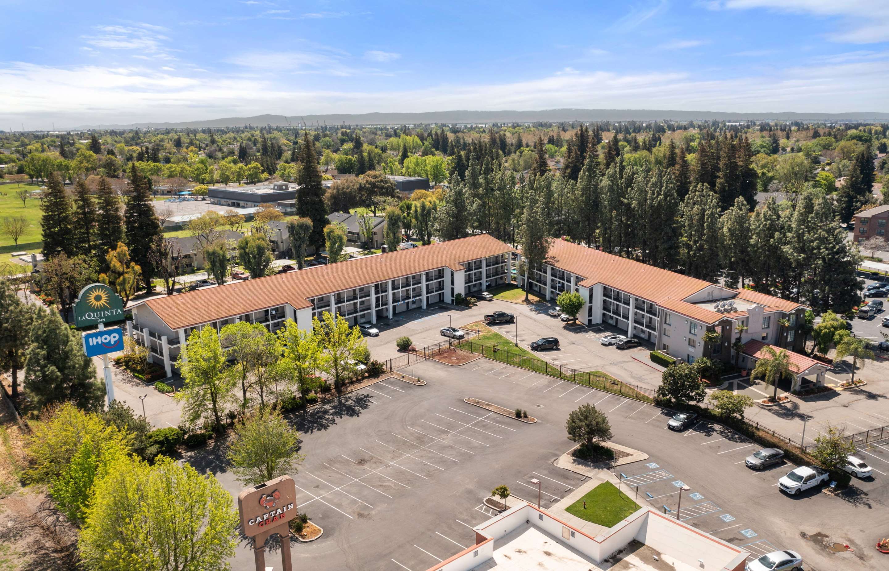 Exterior | La Quinta Inn by Wyndham Stockton