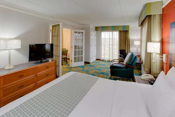 Suite - La Quinta Inn Pittsburgh Airport Moon Township