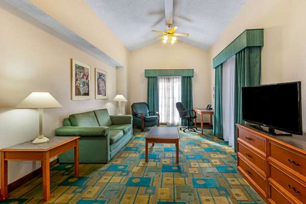 Suite - La Quinta Inn North Albuquerque - I-25, Exit 231