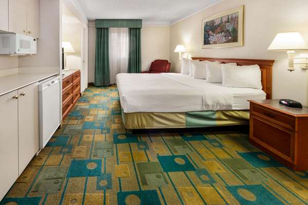 Suite - La Quinta Inn North Albuquerque - I-25, Exit 231