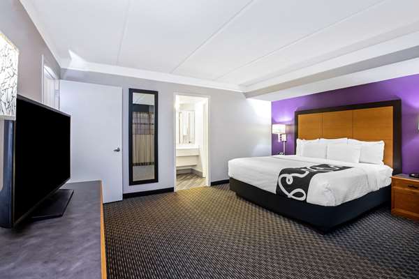 Suite - La Quinta Inn North Highlands