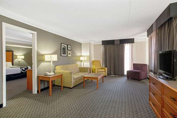 Suite - La Quinta Inn Golden - I-70, Exit 264