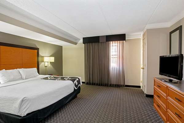 Suite - La Quinta Inn Golden - I-70, Exit 264