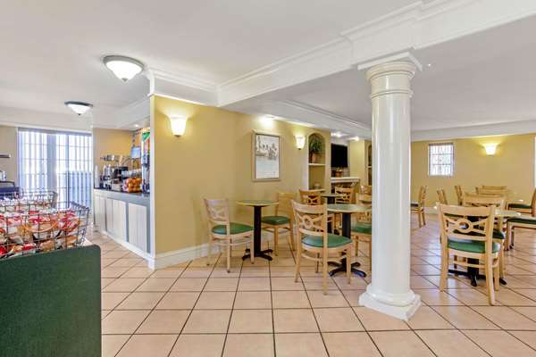  - La Quinta Inn Pinellas Park