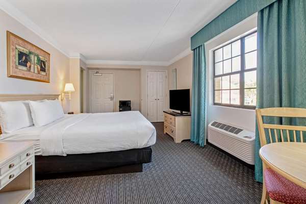  - La Quinta Inn Pinellas Park