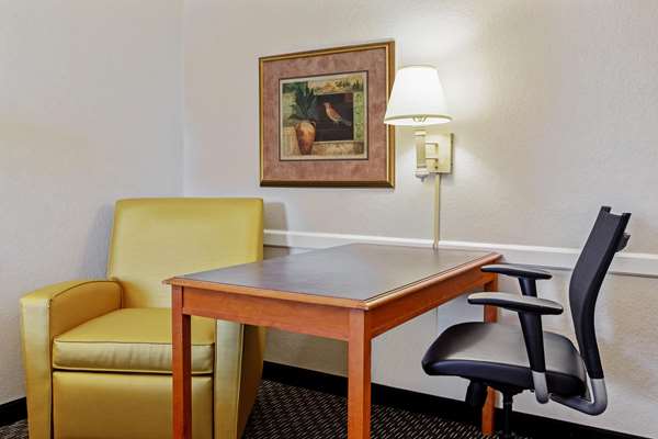  - La Quinta Inn Pinellas Park