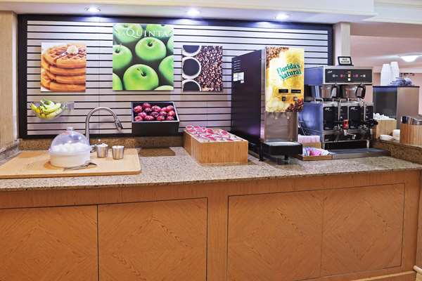  - La Quinta Inn Medical Center Amarillo - I-40, Exit 65