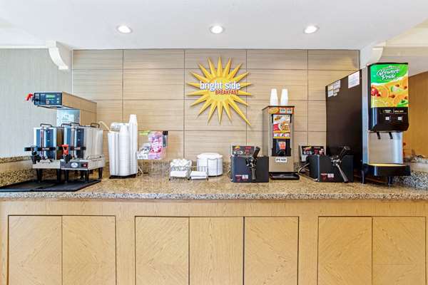  - La Quinta Inn Airport West Orlando
