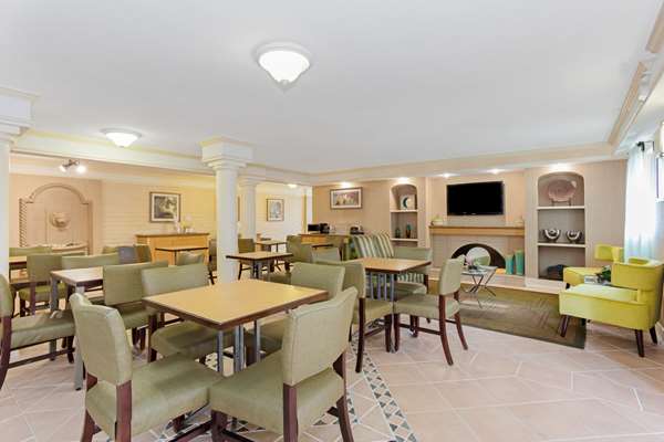 - La Quinta Inn Airport West Orlando