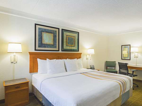  - La Quinta Inn Northglenn Westminster - I-25, Exit 223