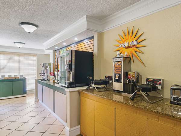  - La Quinta Inn Northglenn Westminster - I-25, Exit 223