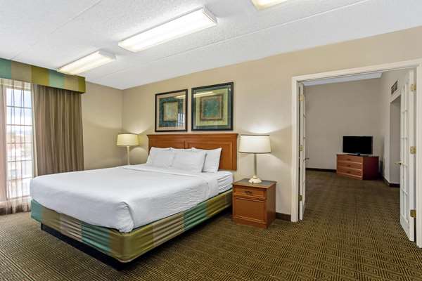 Suite - La Quinta Inn Northglenn Westminster - I-25, Exit 223