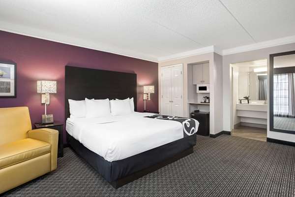 Suite - La Quinta Inn Fresno