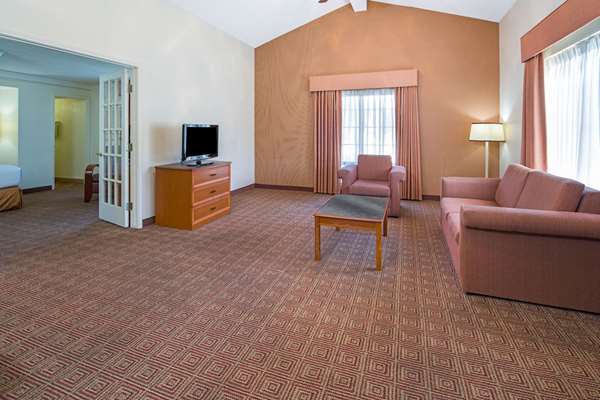 Suite - La Quinta Inn Scripps Poway San Diego - I-15, Exit 18