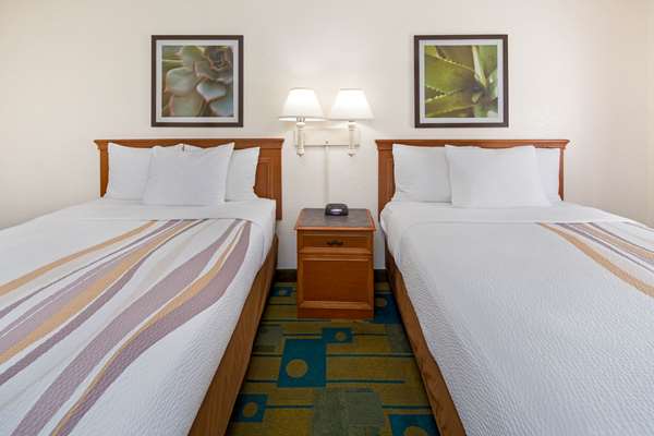  - La Quinta Inn Scripps Poway San Diego - I-15, Exit 18