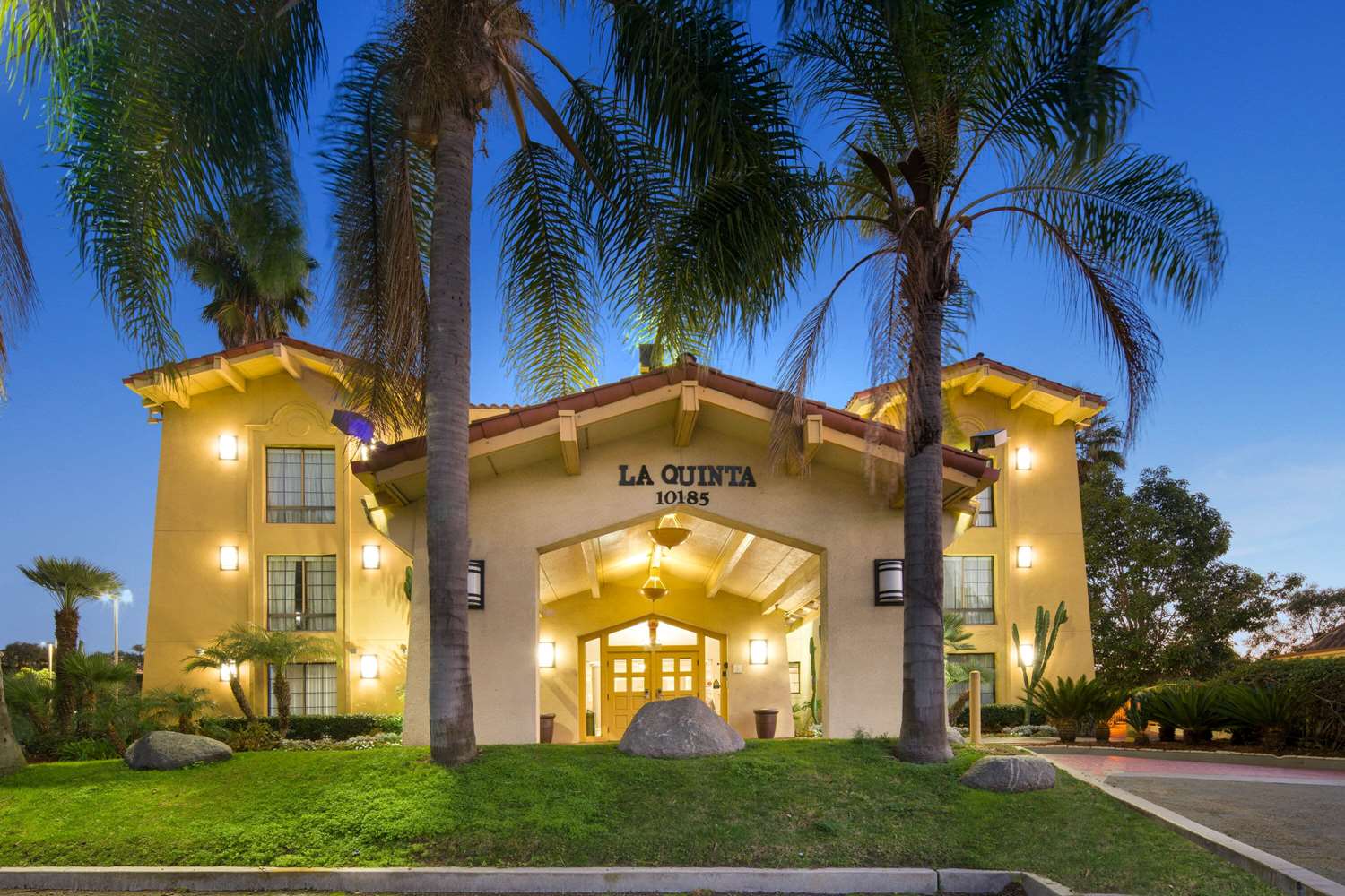 La Quinta Inn Scripps Poway San Diego, CA See Discounts