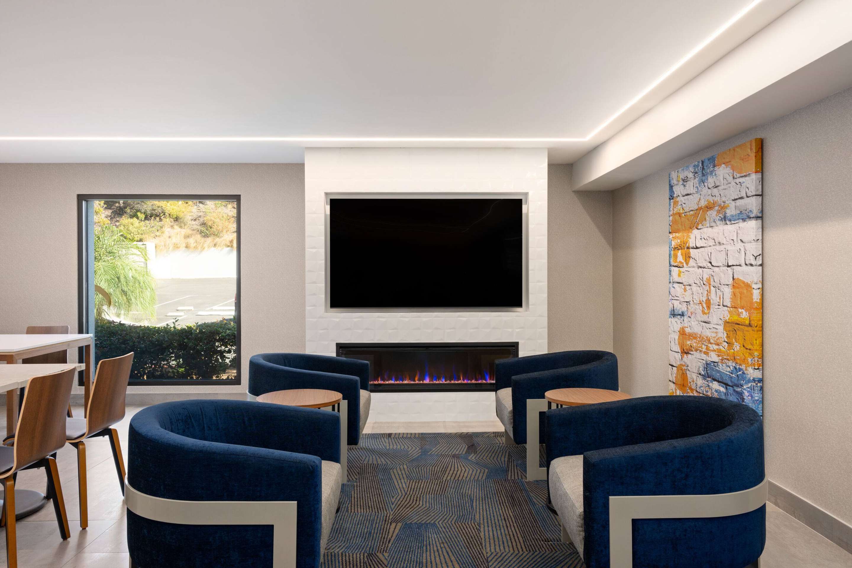 Lobby | La Quinta Inn by Wyndham San Diego - Miramar