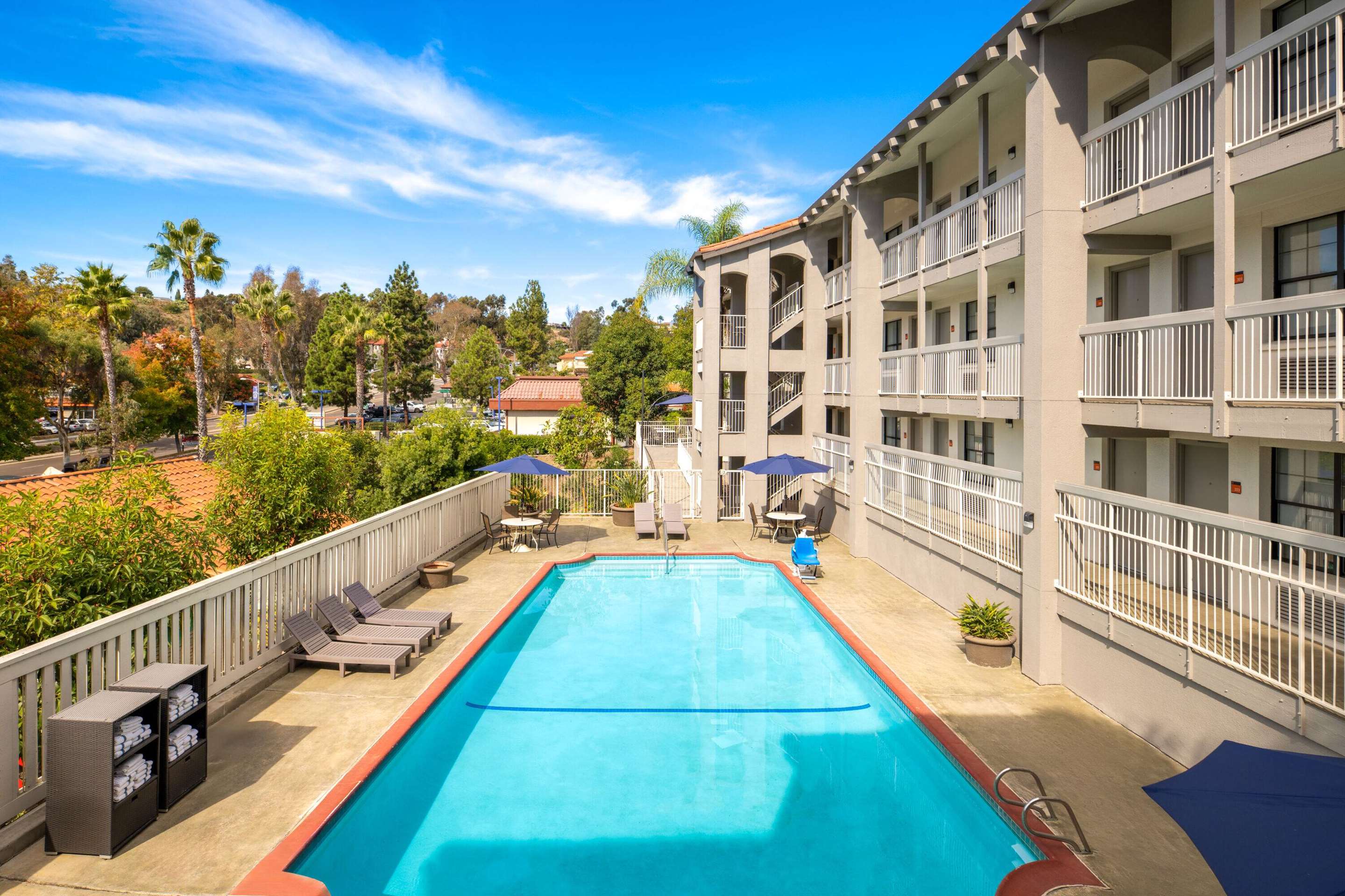 Pool - indoor | La Quinta Inn by Wyndham San Diego - Miramar