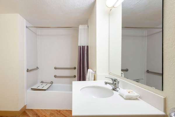  - La Quinta Inn Deerfield Beach - I-95, Exit 42