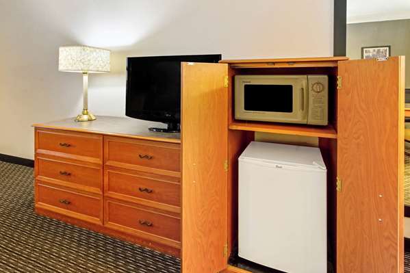  - La Quinta Inn Santa Fe