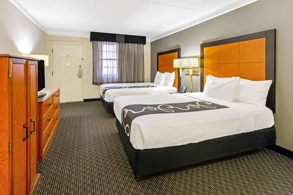  - La Quinta Inn Santa Fe