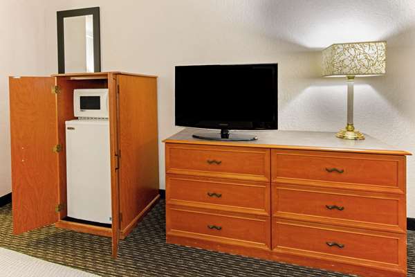  - La Quinta Inn Santa Fe