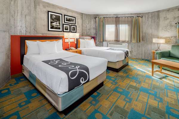  - La Quinta Inn & Suites Spectrum Irvine - I-5, Exit 96