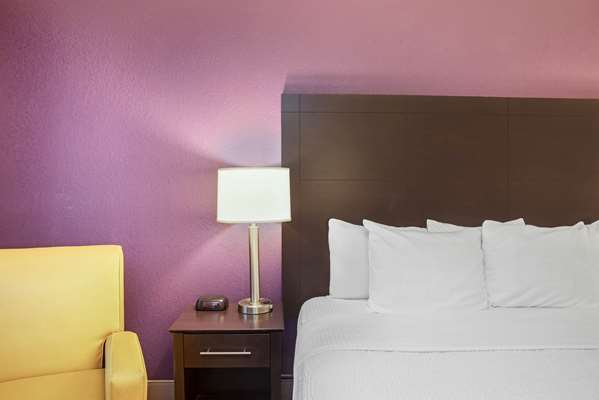  - La Quinta Inn Airport North Miami