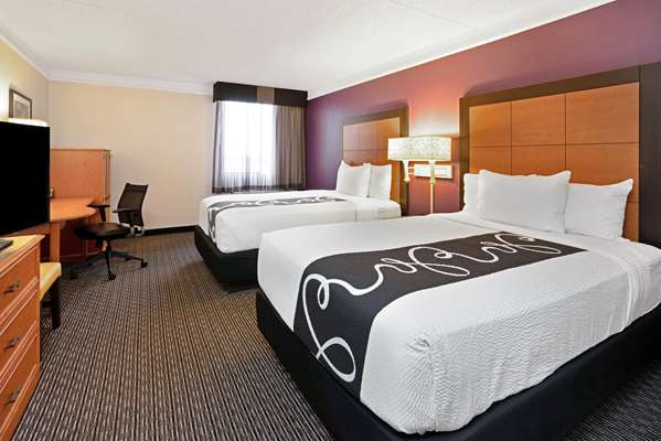 Suite - La Quinta Inn & Suites Tacoma - I-5, Exit 135