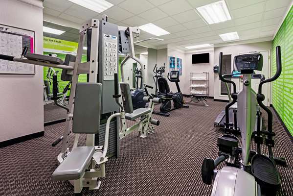 Fitness/ Exercise Room - La Quinta Inn & Suites Tacoma - I-5, Exit 135