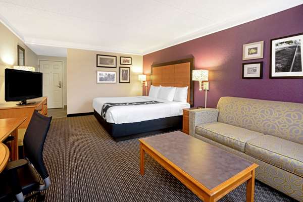 Suite - La Quinta Inn & Suites Tacoma - I-5, Exit 135