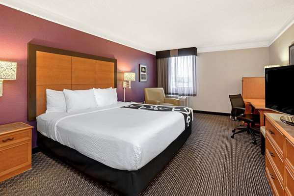  - La Quinta Inn & Suites Tacoma - I-5, Exit 135