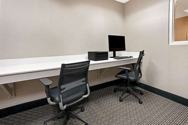 Conference Area - La Quinta Inn & Suites Tacoma - I-5, Exit 135