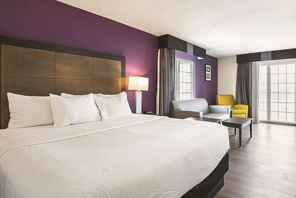  - Wingate by Wyndham Hotel East Beach Galveston