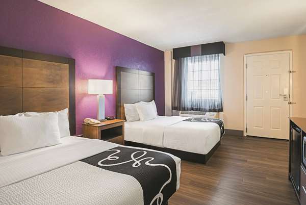  - Wingate by Wyndham Hotel East Beach Galveston