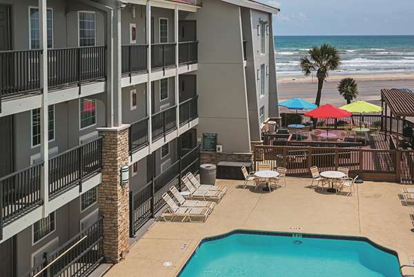 Pool - Wingate by Wyndham Hotel East Beach Galveston