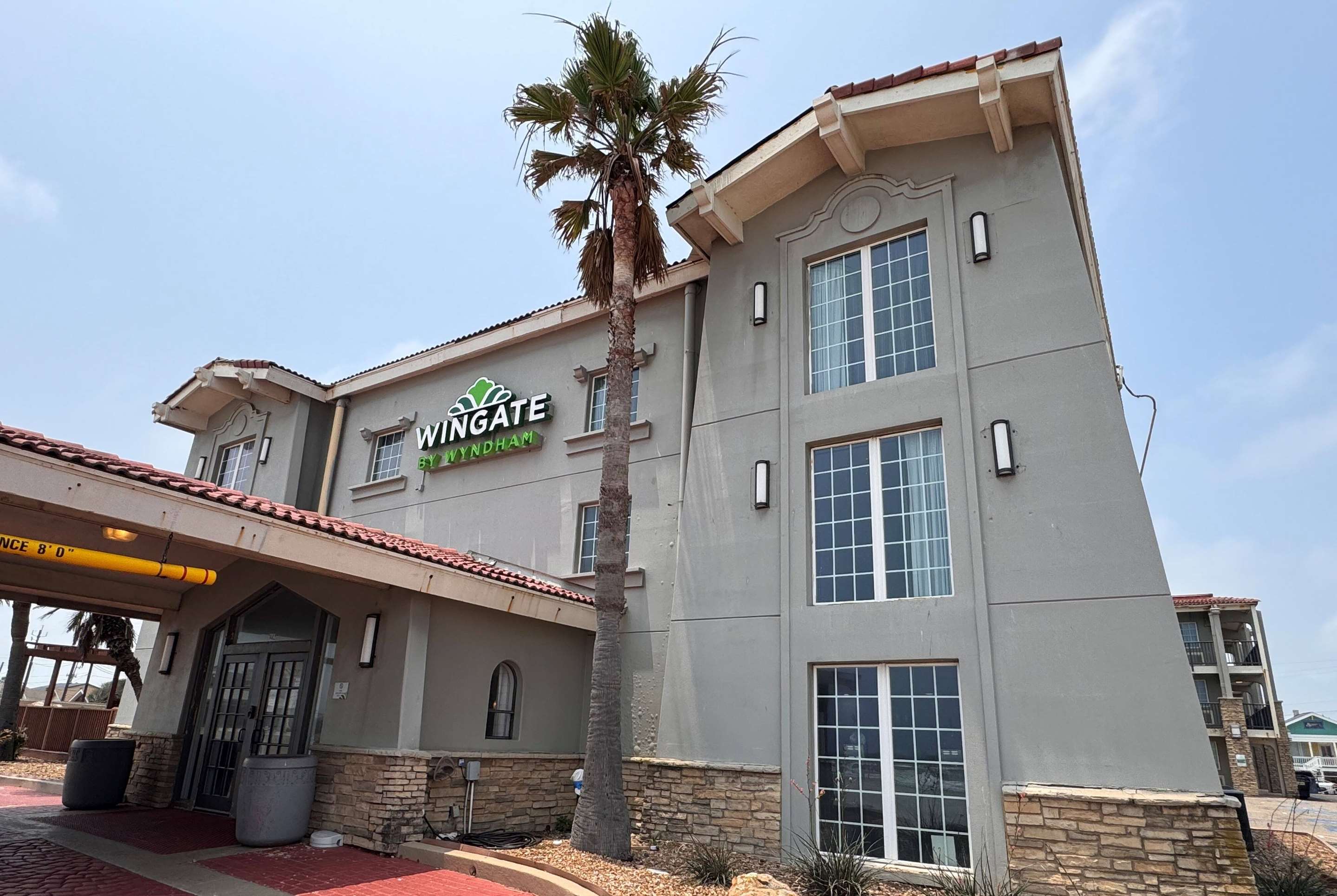 Exterior | Wingate by Wyndham Galveston East Beach