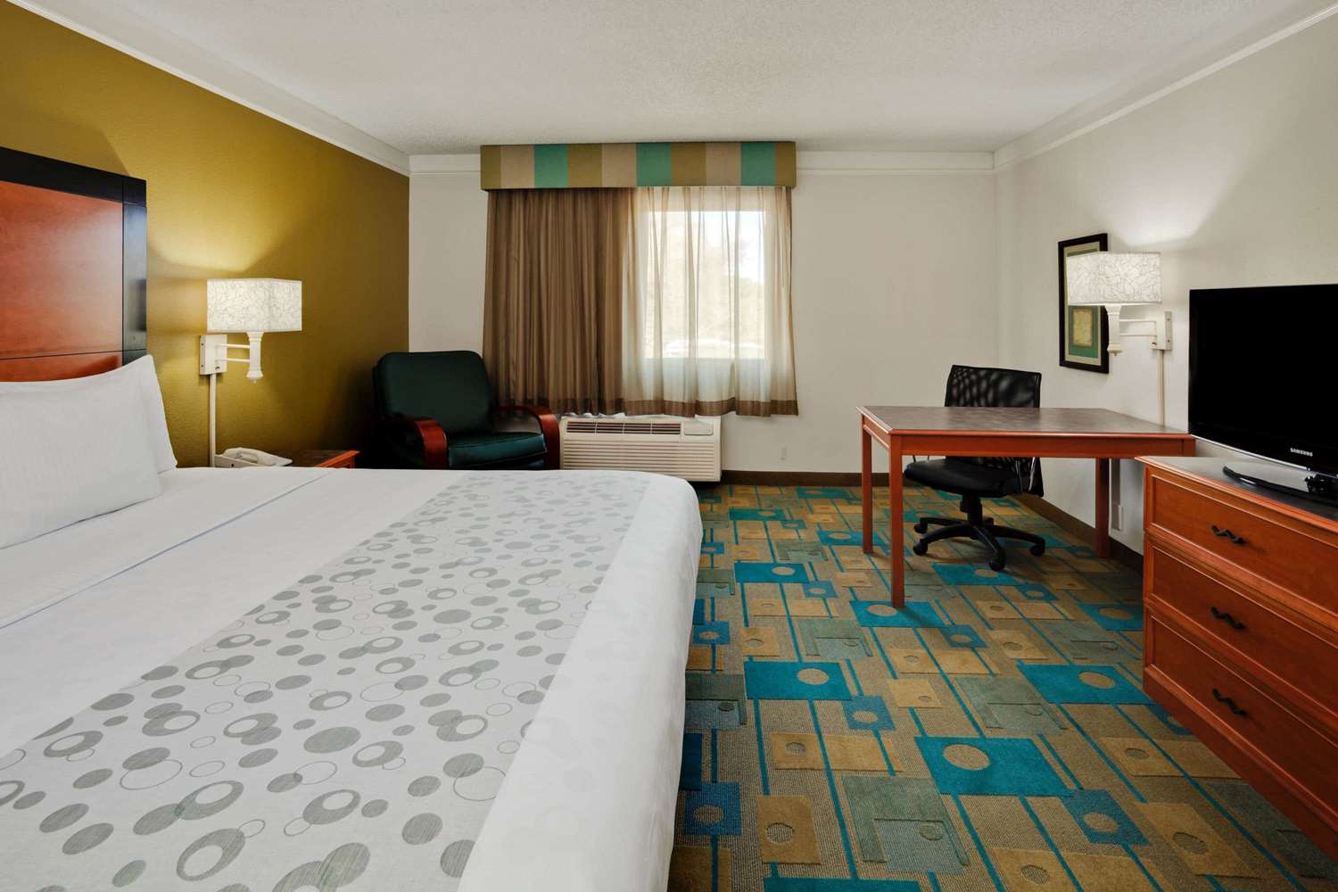 La Quinta Inn PIE Airport Clearwater, FL See Discounts