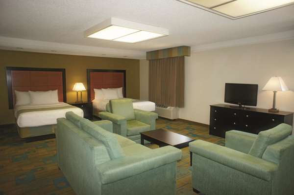 Suite - La Quinta Inn PIE Airport Clearwater