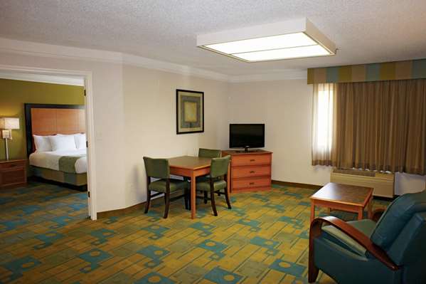 Suite - La Quinta Inn PIE Airport Clearwater