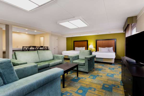 Suite - La Quinta Inn PIE Airport Clearwater