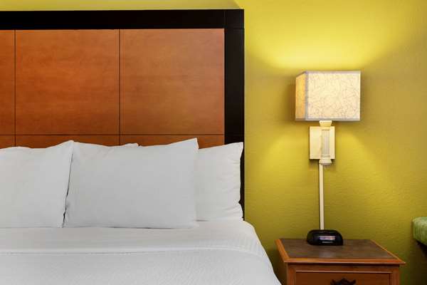  - La Quinta Inn PIE Airport Clearwater
